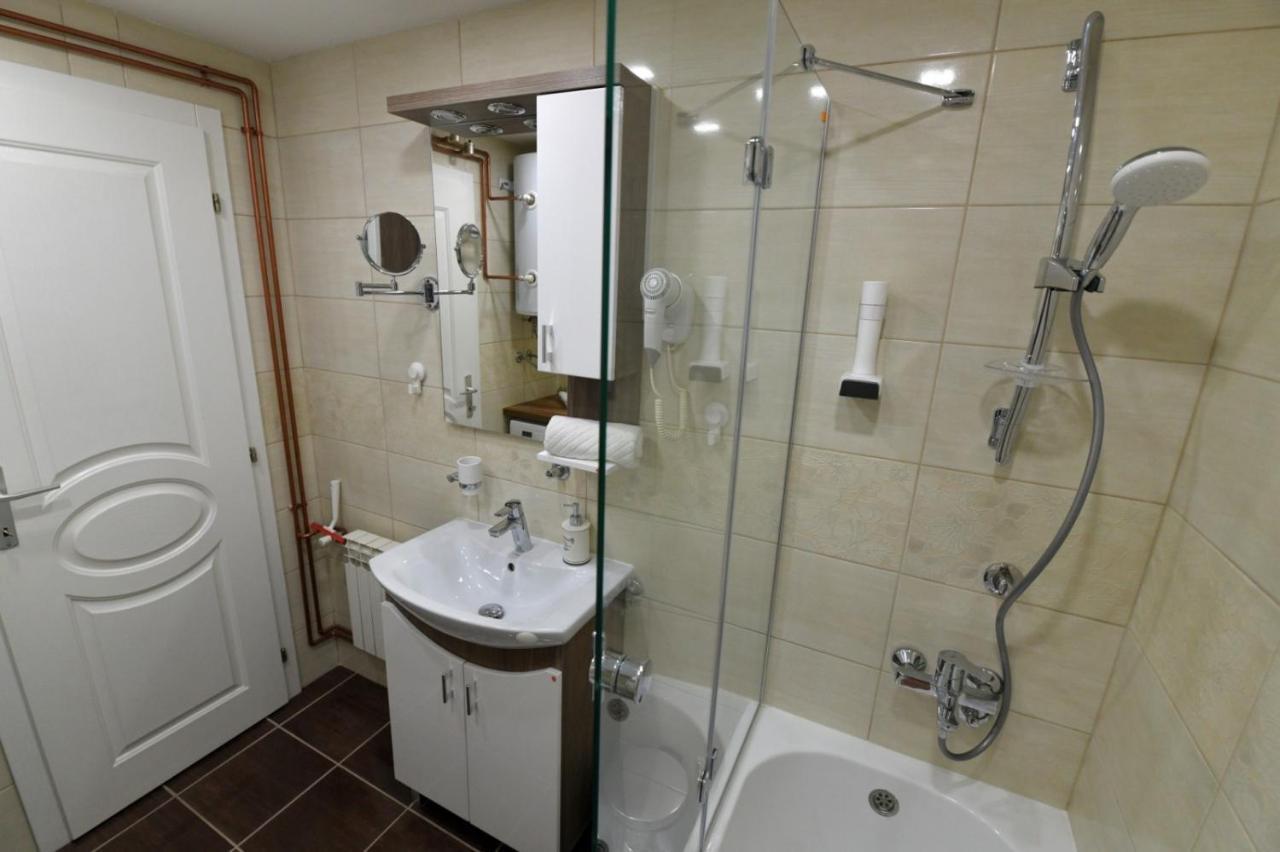 Family apartman Bijeljina Kültér fotó